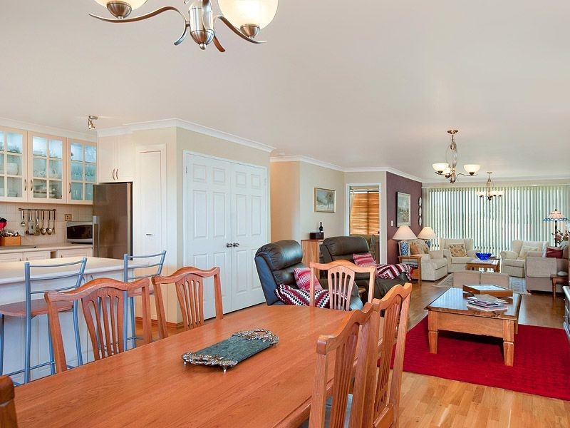 26 Kershaw Gardens, Leeming WA 6149