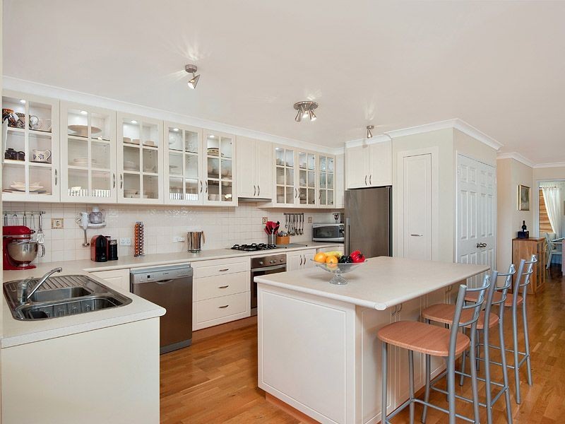 26 Kershaw Gardens, Leeming WA 6149