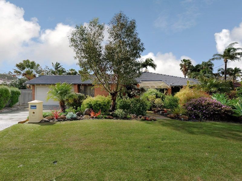 43 Gladstone Road, Leeming WA 6149