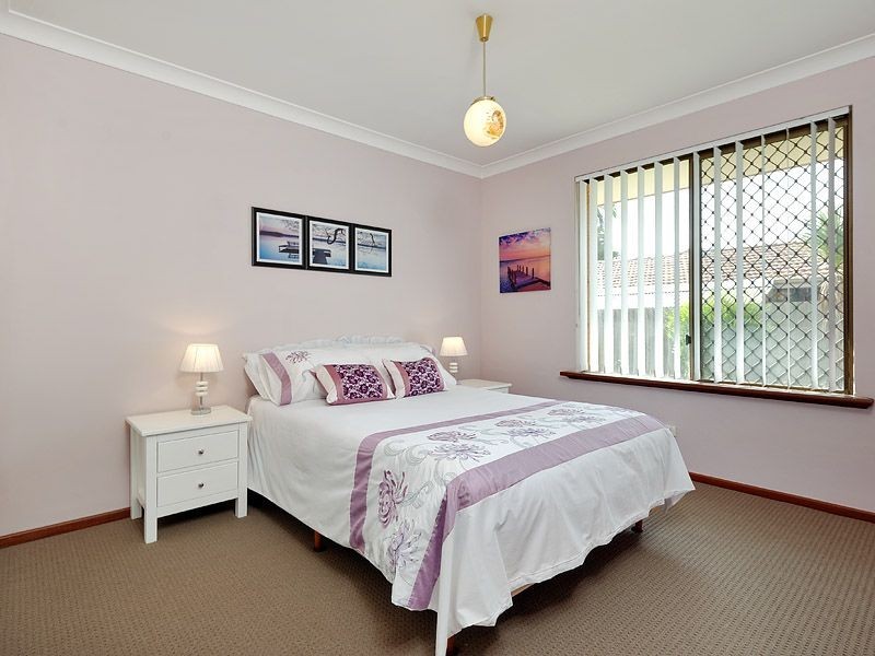 43 Gladstone Road, Leeming WA 6149