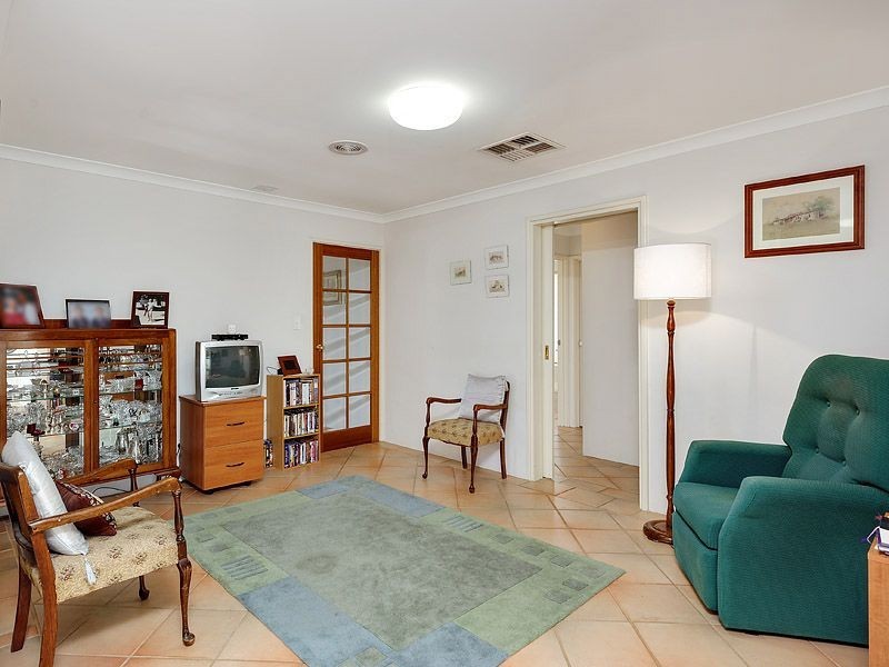 38 B Fern Leaf Court, Leeming WA 6149
