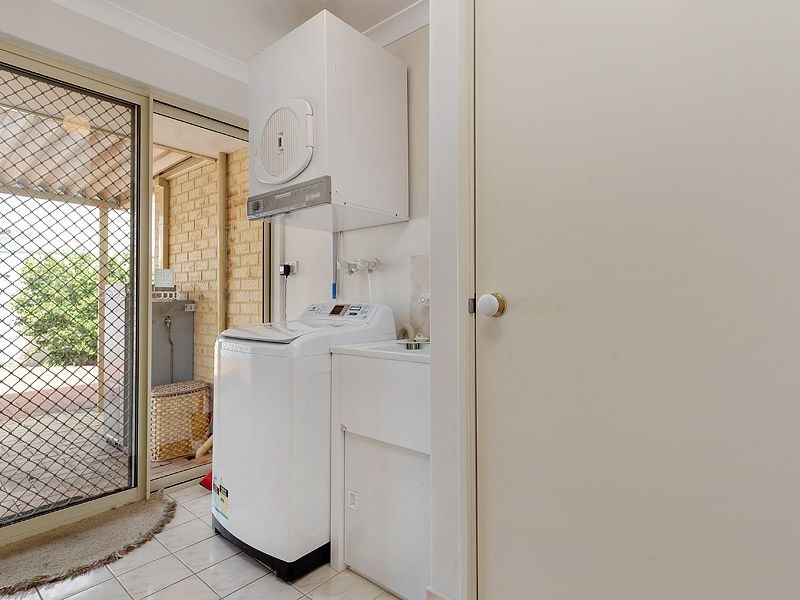 38 B Fern Leaf Court, Leeming WA 6149