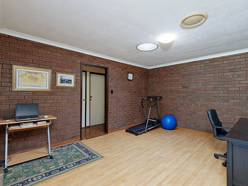 3 Norfolk Court, Bateman WA 6150