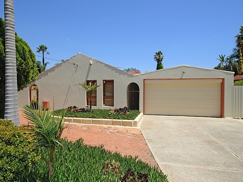 152 Parry Avenue, Bull Creek WA 6149