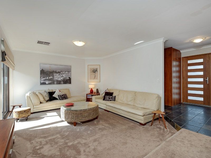 7 Bennett Court, Leeming WA 6149