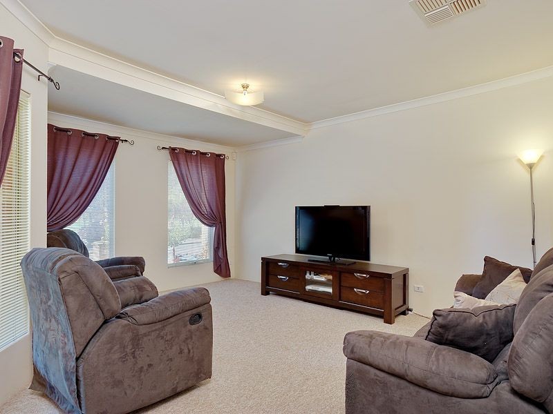 49 Hartwell Parade, Jandakot WA 6164