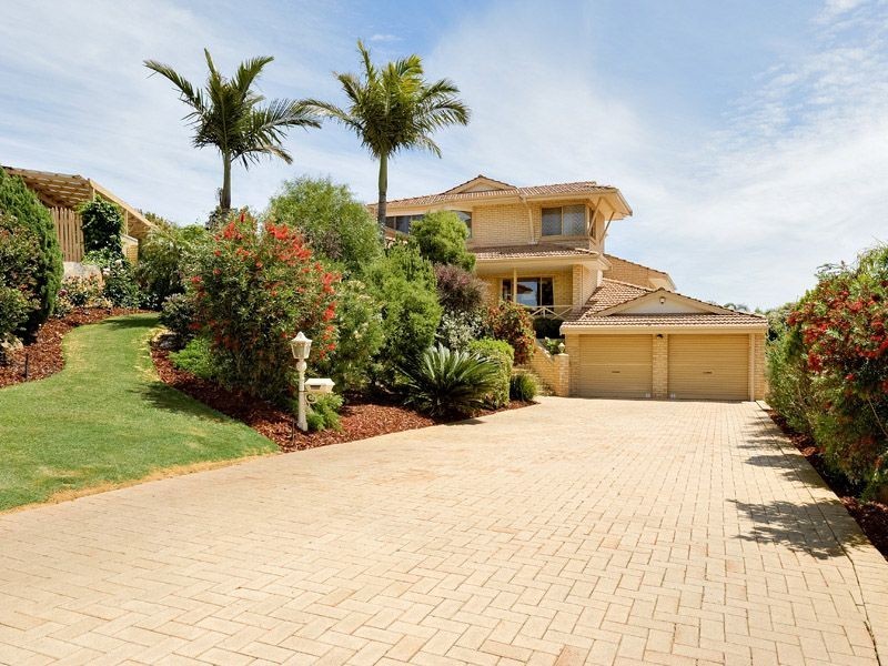 10 Denic Rise, Leeming WA 6149