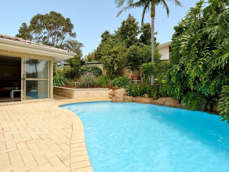 10 Denic Rise, Leeming WA 6149
