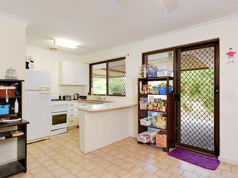 13 Prout Way, Bibra Lake WA 6163