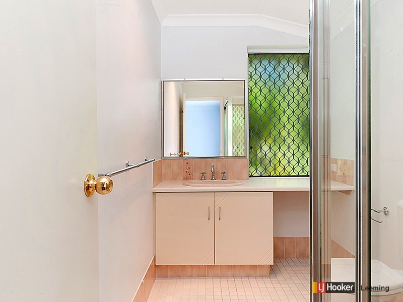 36 McGuiness Drive, Leeming WA 6149