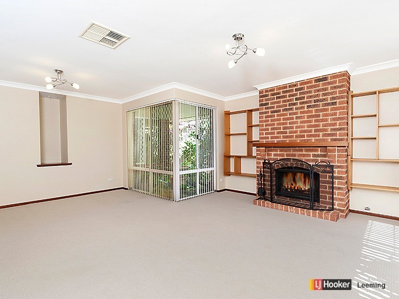 36 McGuiness Drive, Leeming WA 6149