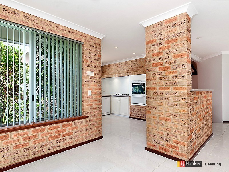 36 McGuiness Drive, Leeming WA 6149