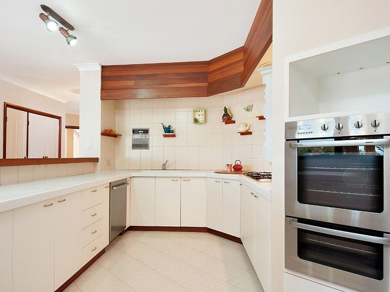 8 Hannah Place, Leeming WA 6149