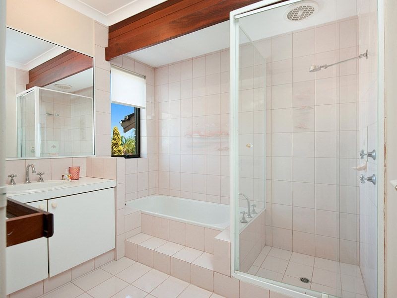 8 Hannah Place, Leeming WA 6149