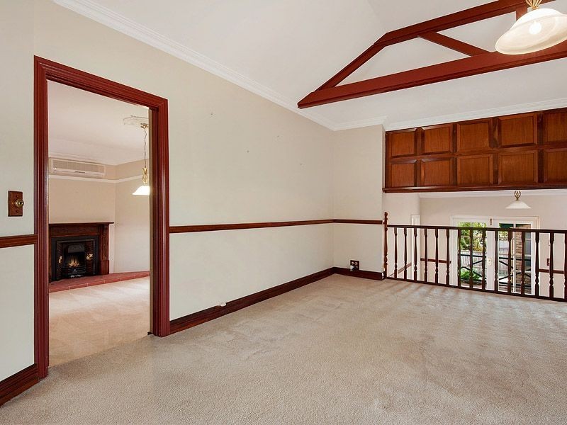 3 Hannah Place, Leeming WA 6149