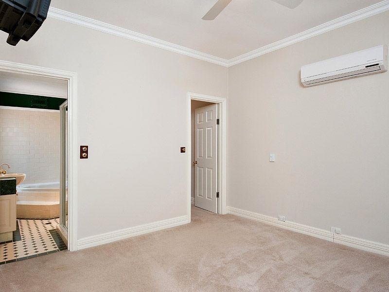 3 Hannah Place, Leeming WA 6149