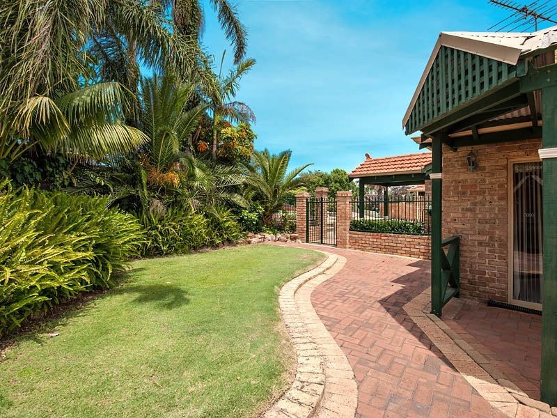 3 Hannah Place, Leeming WA 6149
