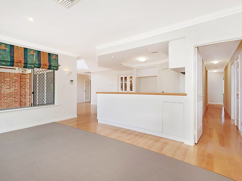 36 Sellars Way, Bull Creek WA 6149