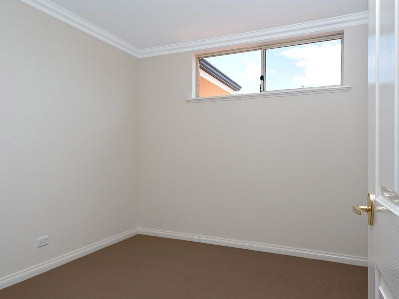 36 Sellars Way, Bull Creek WA 6149