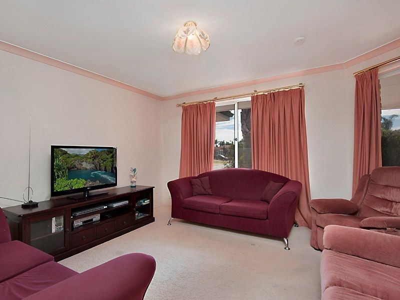 2 Empress Crescent, Atwell WA 6164