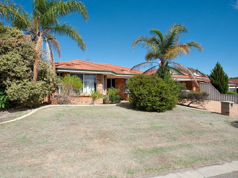 2 Empress Crescent, Atwell WA 6164