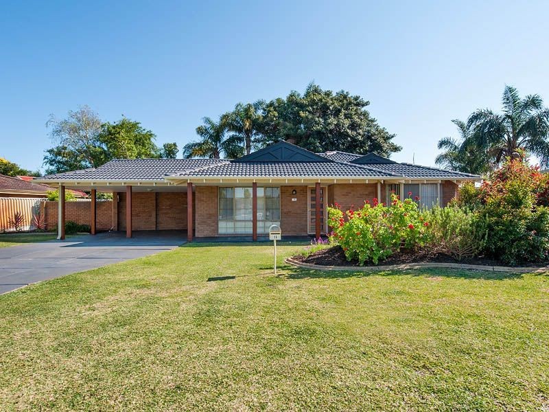 15 Earnshaw Loop, Leeming WA 6149