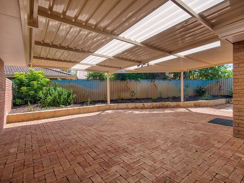 15 Earnshaw Loop, Leeming WA 6149
