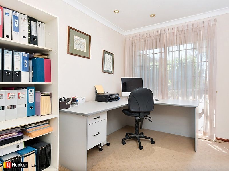 6 Liddell Heights, Leeming WA 6149