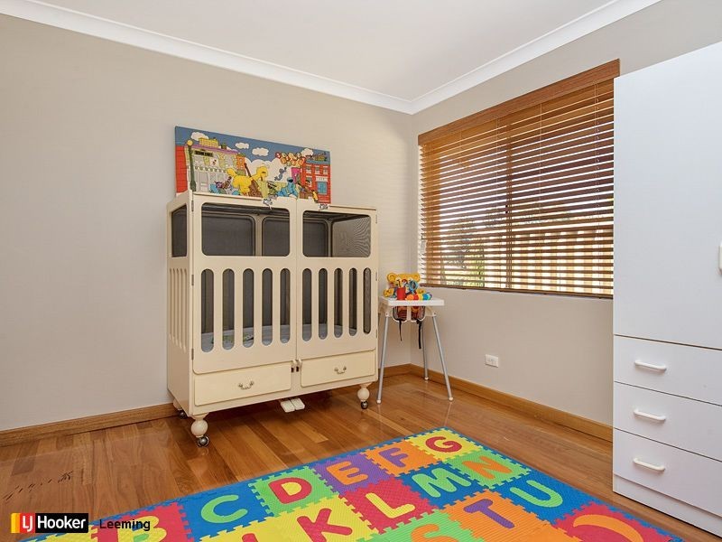 6 Liddell Heights, Leeming WA 6149