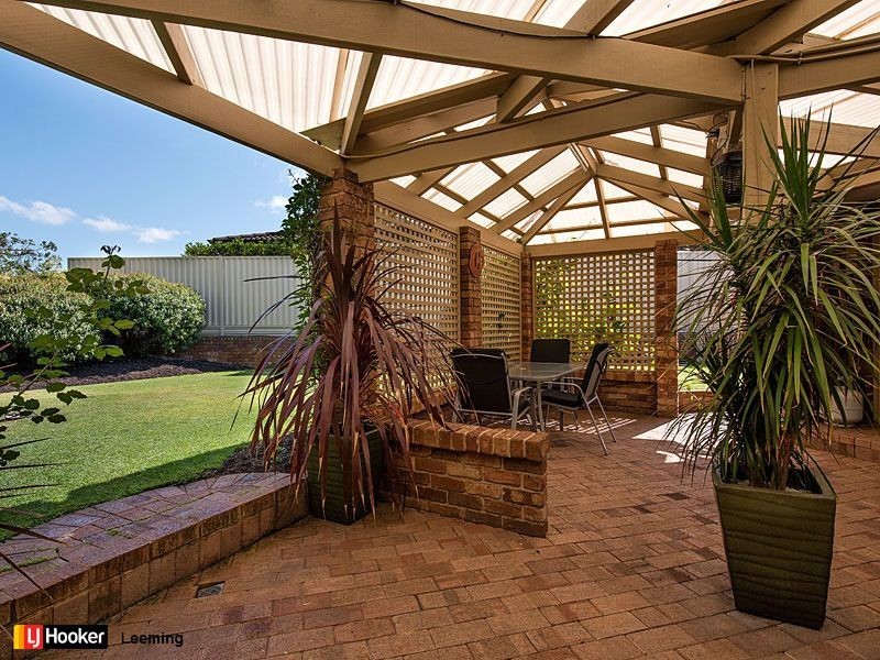 6 Liddell Heights, Leeming WA 6149