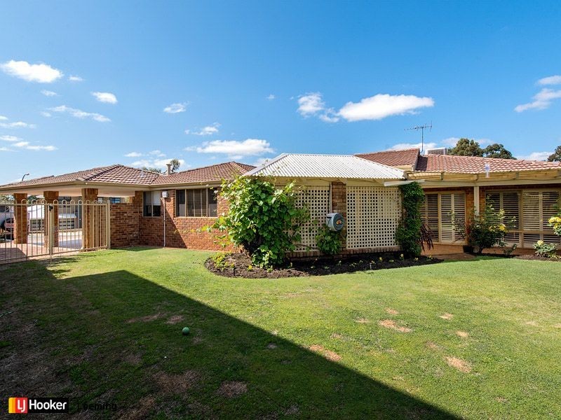 6 Liddell Heights, Leeming WA 6149
