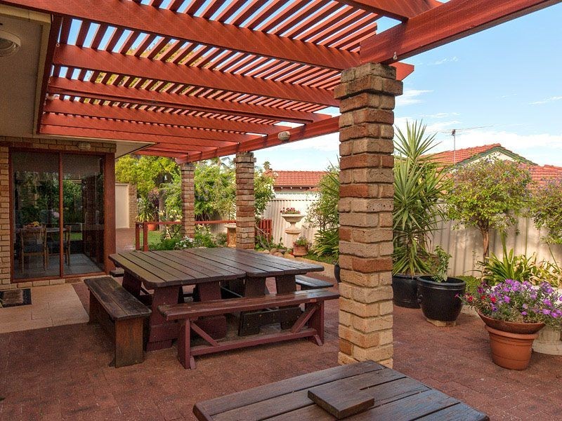 1 May Court, Leeming WA 6149