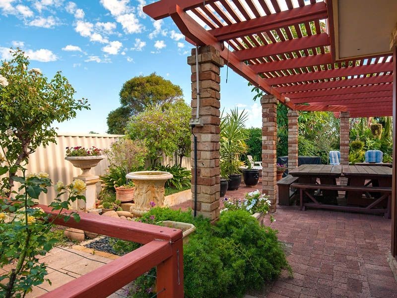 1 May Court, Leeming WA 6149
