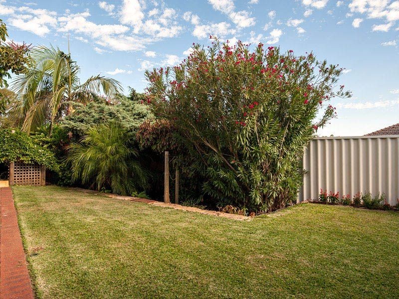 1 May Court, Leeming WA 6149