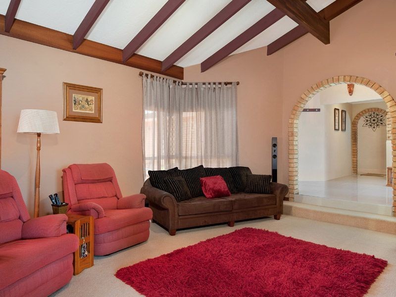 7 Demasson Rise, Leeming WA 6149