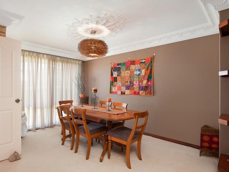 7 Demasson Rise, Leeming WA 6149