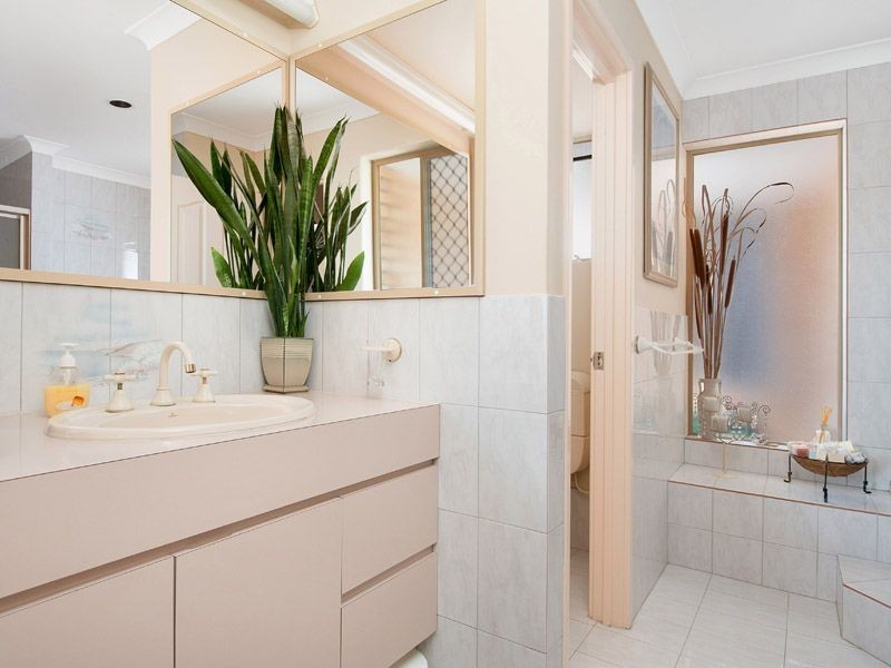 7 Demasson Rise, Leeming WA 6149