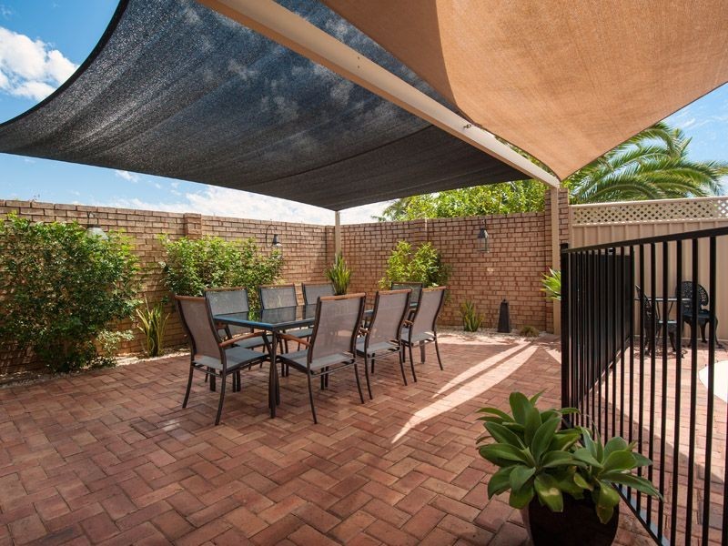 7 Demasson Rise, Leeming WA 6149