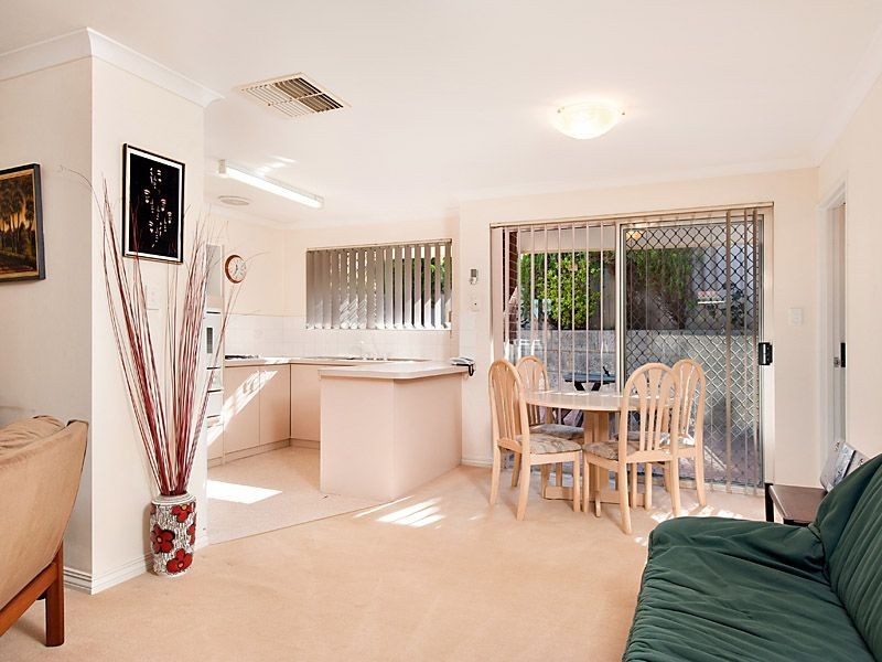 4/75 Beasley Road, Leeming WA 6149