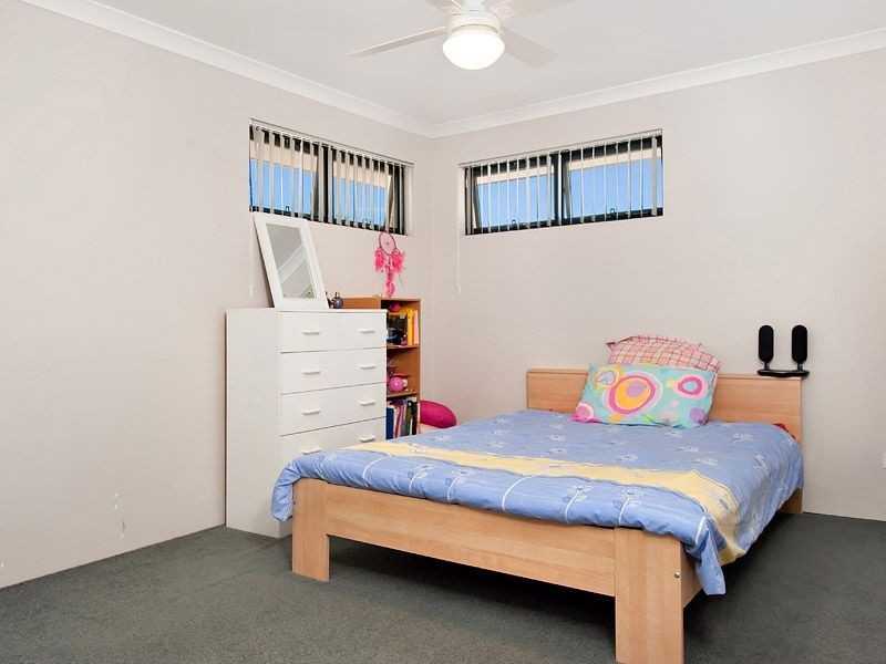 38 Abingdon Crescent, Wellard WA 6170