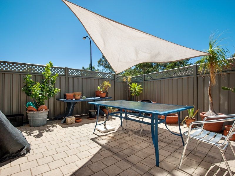 38 Abingdon Crescent, Wellard WA 6170