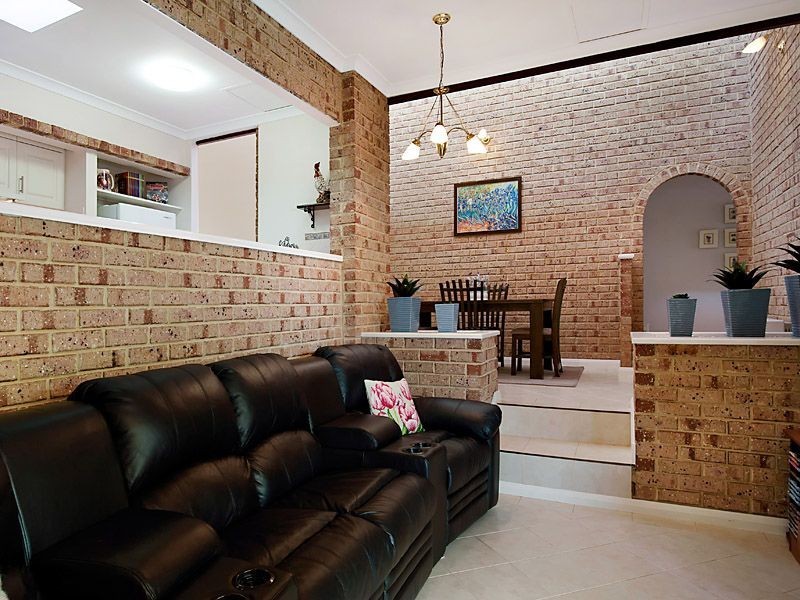 14 Harwood Rise, Leeming WA 6149