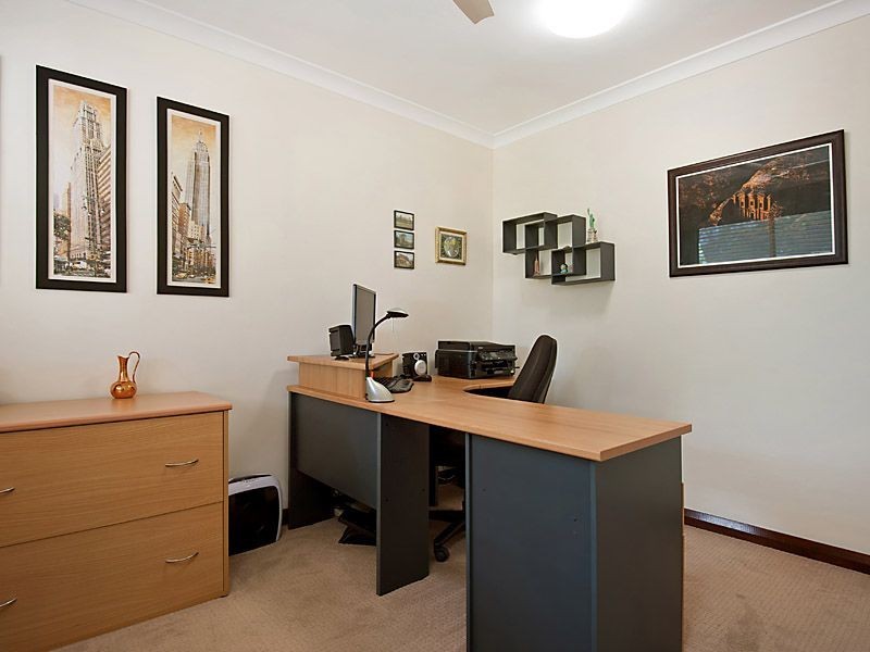 14 Harwood Rise, Leeming WA 6149