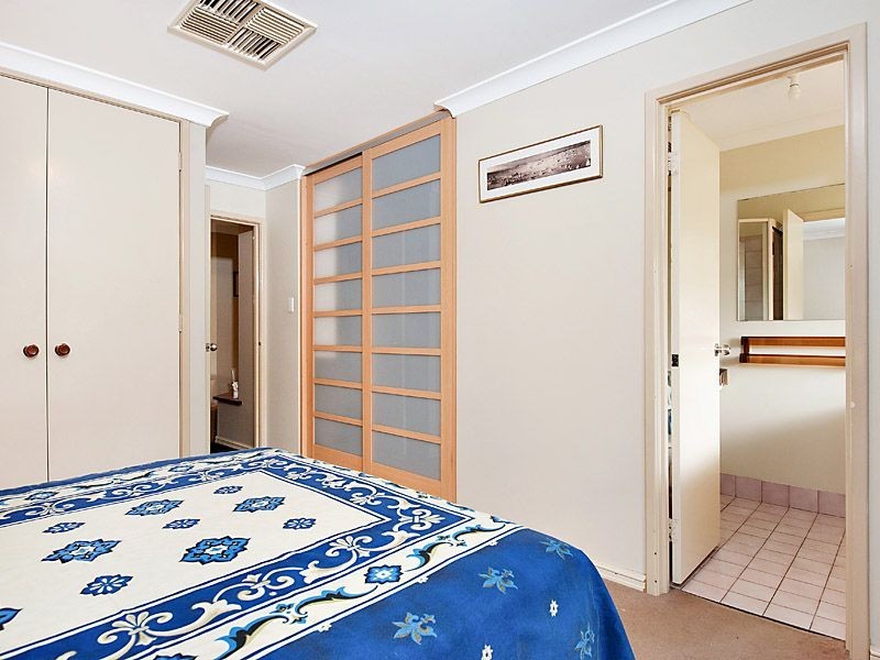 71 Burnett Avenue, Leeming WA 6149