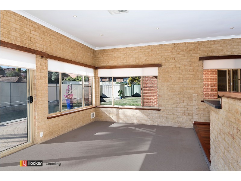 7 Allard Place, Leeming WA 6149