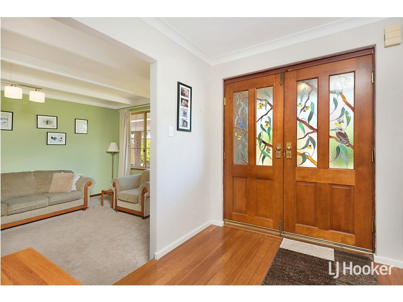 27 Beckley Circle, Leeming WA 6149