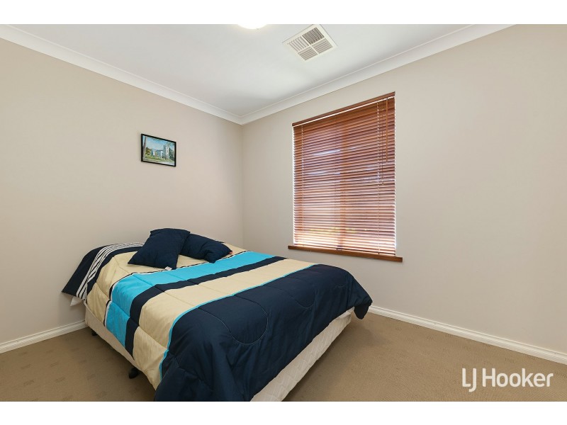 27 Beckley Circle, Leeming WA 6149