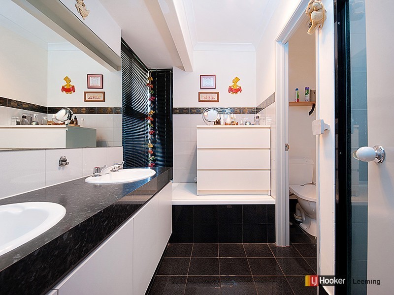 53 Bainton Road, Leeming WA 6149