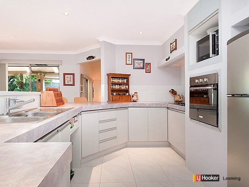 53 Bainton Road, Leeming WA 6149