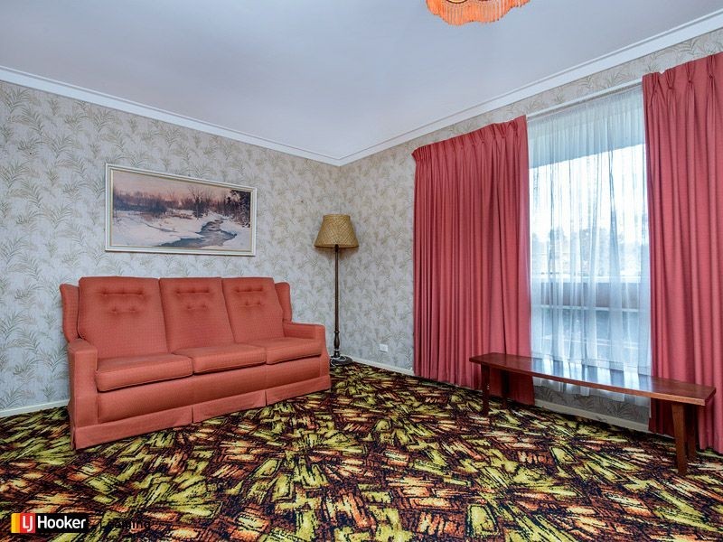 21 Endeavour Avenue, Bull Creek WA 6149